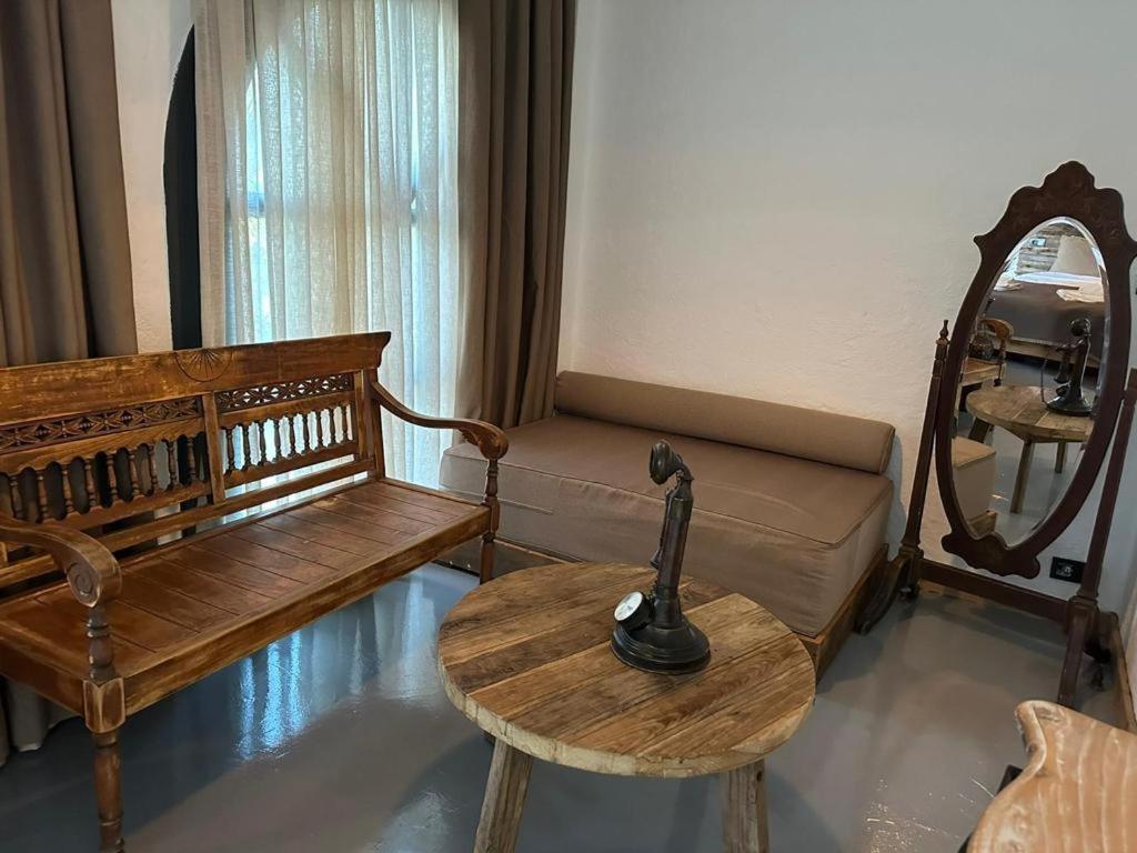 Argente Alacati (Adults Only) Eksteriør billede